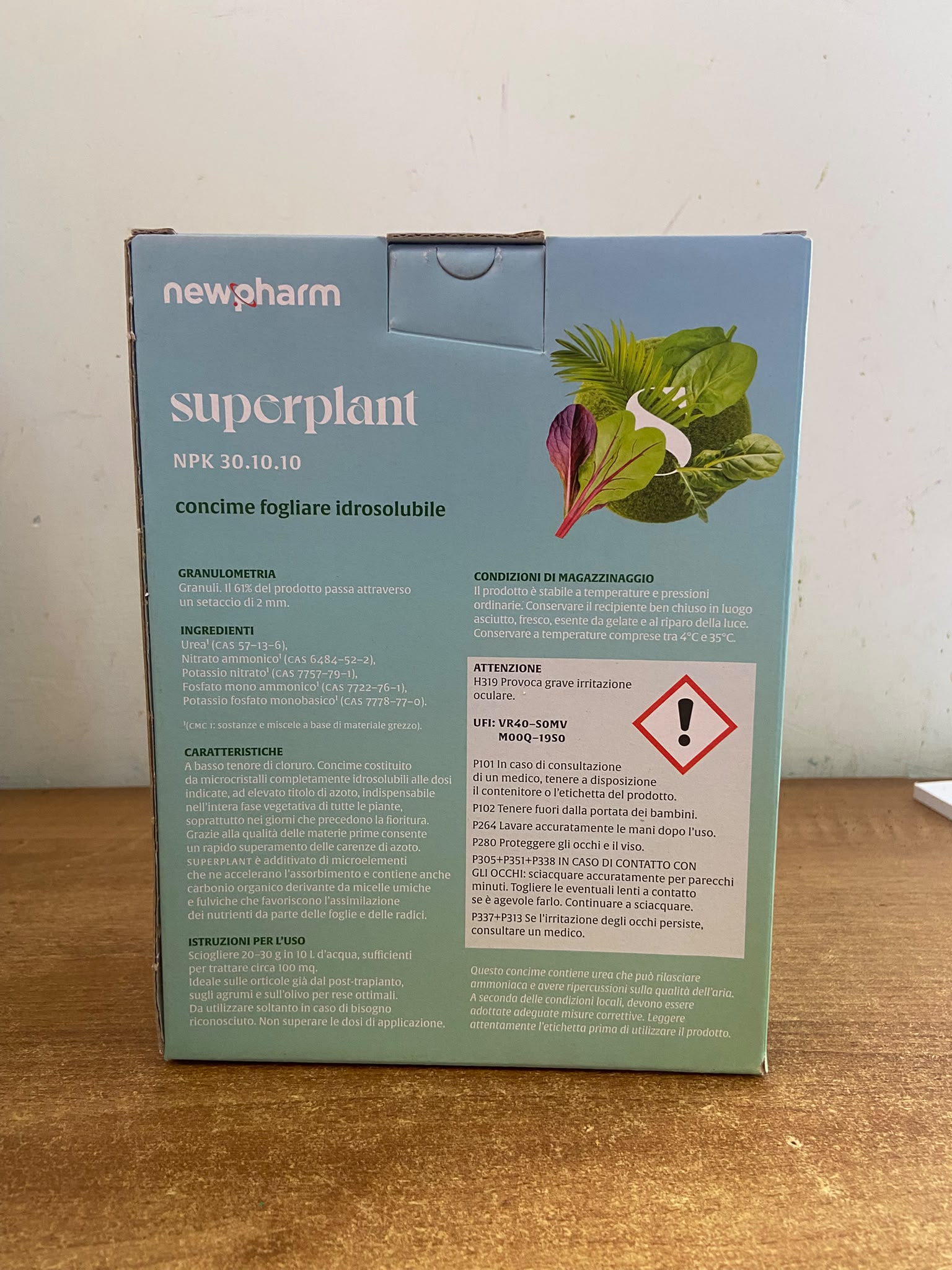 Newpharm Superplant – Concime fogliare idrosolubile NPK 30.10.10